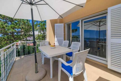 Apartment Beachfront in Selce 54765