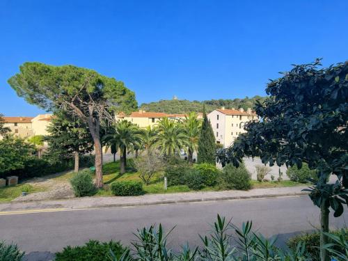 Appartement pour 6 avec terrasse à Collioure, proche plage - FR-1-309-261