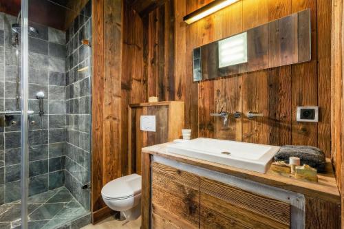 Maison du Roi Spacious Family Apartment in Chamonix Center photo 10