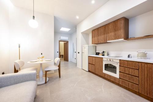 Volaka Luxury Suites