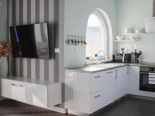 Apartment LaVilla - Two Bedroom Apartment with Balcony and Sea View uti