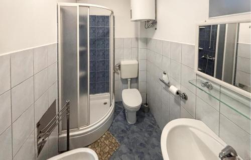 1 Bedroom Lovely Apartment In Rijeka