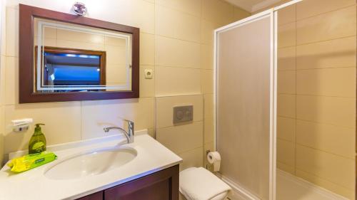 Koupelna v ubytování Marmaris Holiday Villas