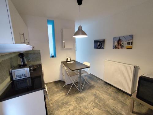 Foto RYB Lofts - Modern Comfort by Downtown BP 4
