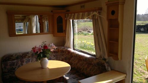 Gallery image of Caravan by Sea in Morfa Nefyn