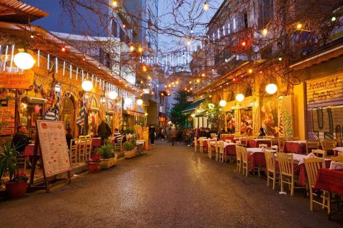 Niki Athens Suites - Sunny Suite in Monastiraki Historical Centre