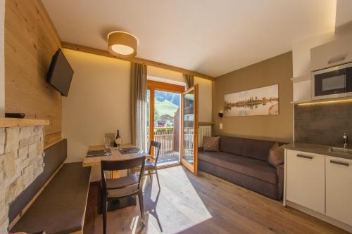 Kuchyň nebo kuchyňský kout v ubytování Appartement Hotel Erlhof Deluxe
