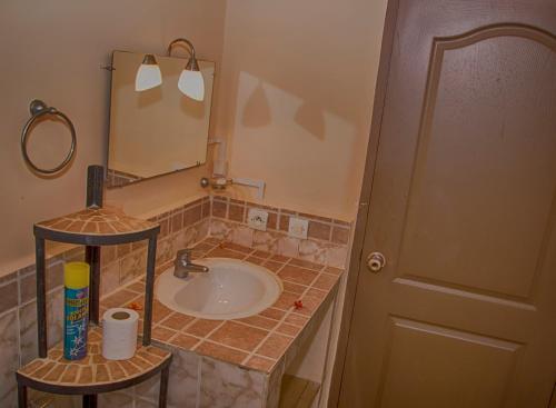 Un baño de Hotel-Residence Au Sable Blanc