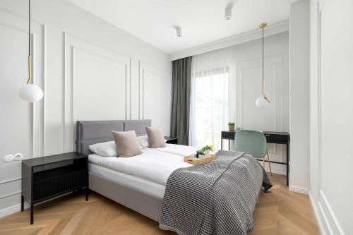 Atmospheric Apartment with Ideal Location in Cracow by Noclegi Renters