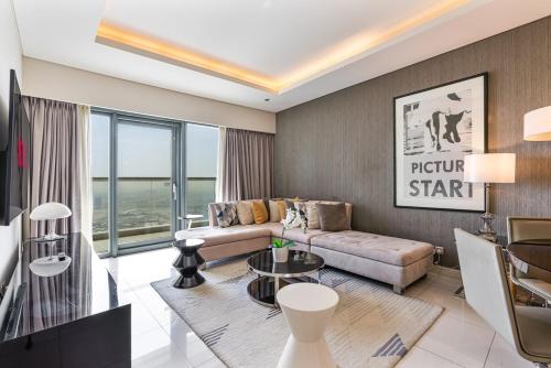 Luxury 2 Bedroom Near Burj Khalifa & Dubai Mall
