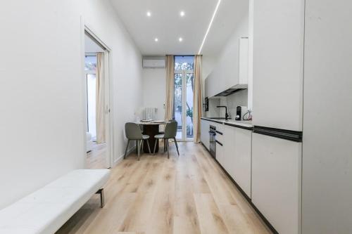 Luxury 2-bedroom apartment central station