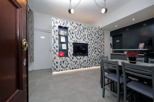 Trastevere ARIA and AQUA rooms
