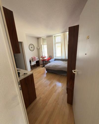 Central Stay