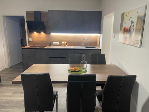 Sorinas Home - Comfortable Apartment near Graz - Free Parking