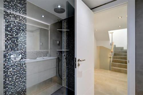 Casa Luna by Finest Rentals