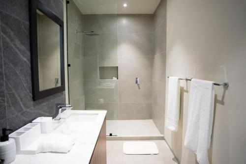 Bany a Oceanview Greco Loft