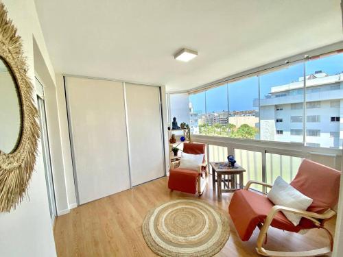 Cozy apartment close shopping centre and beach