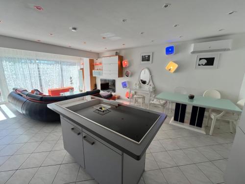 Villa Pop, 25, Port Nature, Village Naturiste
