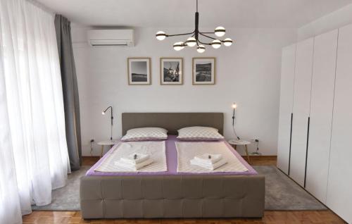 Sunny apartment in Umag