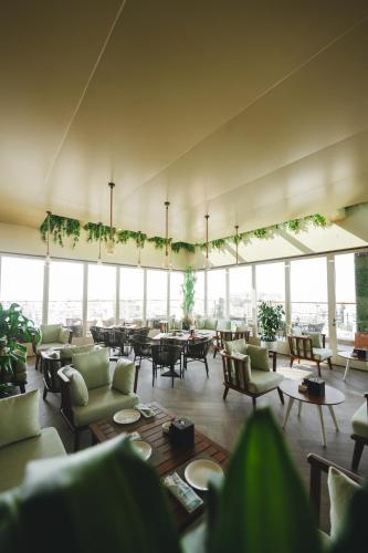 Millennium Al Masar Hotel