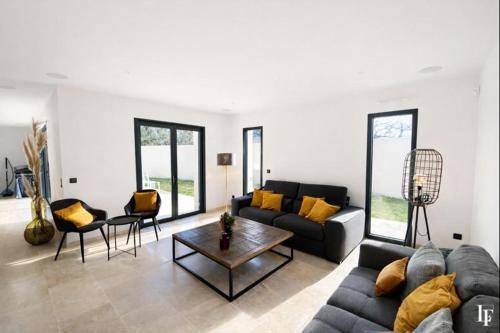 Villa Alberta Charming 10-person villa in Provence