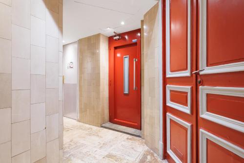 Nice Renting - GRIMALDI - Golden Square Best Location Fully Equiped