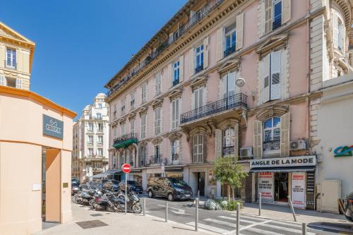 Nice Renting - GRIMALDI - Golden Square Best Location Fully Equiped
