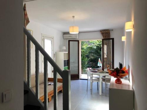 SR550-006 Appt Studio mezzanine 4 personnes ST RAPHAEL