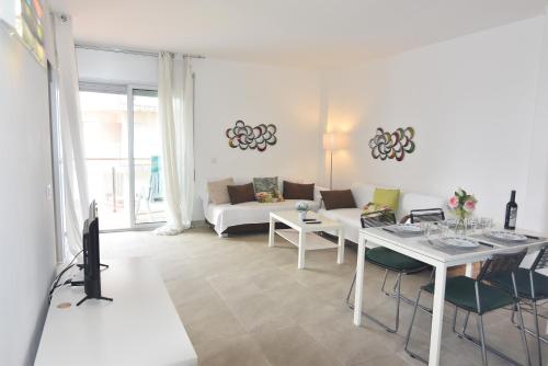 RNET - Apartment Roses Les Marines GREGAL
