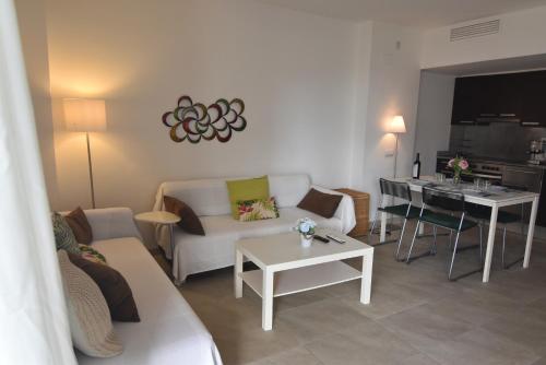 RNET - Apartment Roses Les Marines GREGAL