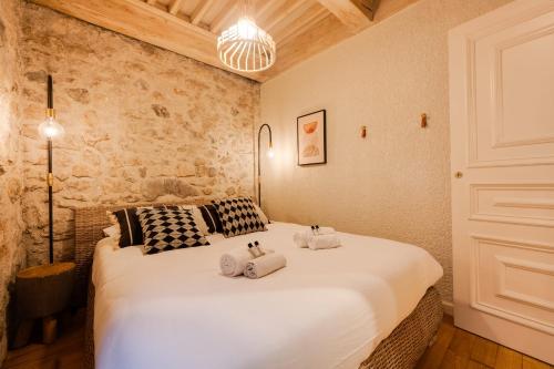 Le Balcon Perrière II - Charming apartment with direct view of the Thiou