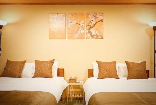 Base-Osaka Hanazonocho , Japanese House ,4 min to Namba, 1 min walk to station, Direct KIX