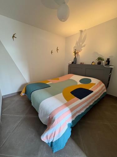 Grand studio au calme, lumineux et cosy