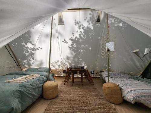 Safari Tent DeLuxe - La Bohème - on Campsite in Saint Robert, Camping Florecer