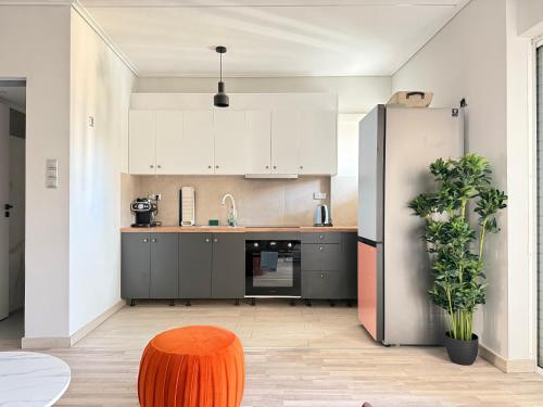 D150 Orange & New Life - Cloud9 in the city