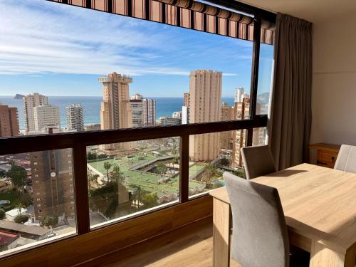 Spacious 2-bedroom & 2-bathroom Apartment at Gemelos 2