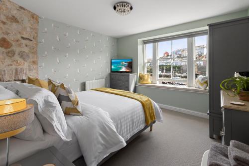 Gallery image of La Petite Maison Apartments in Brixham