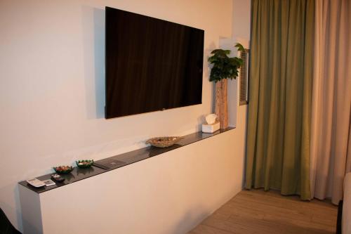 VIP Suite 107 - Castle De Paris
