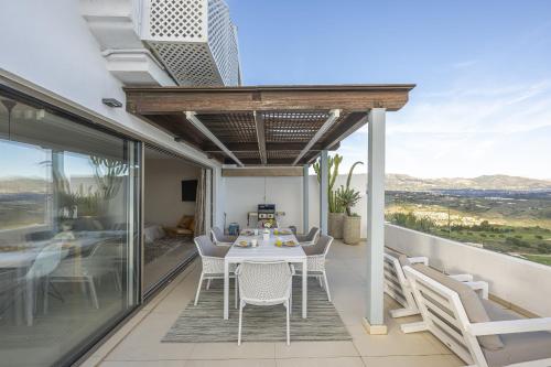 Apto Panorámico con vistas, Piscina & Gym