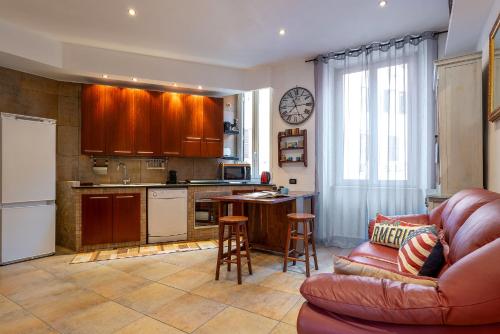 Piramide Metro & Ostiense Station Comfort Stay