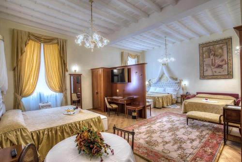 Trevi roma suites