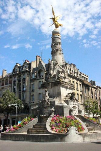 La Suite Urbaine - Place d'Erlon - Bulle de Calme