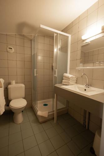 ห้องน้ำของ Gîte-Hôtel Le P'tit Cham