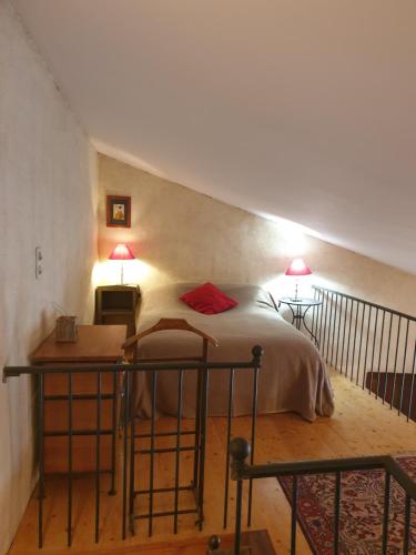 Studio, chambre d'hôtes dans mas provençal