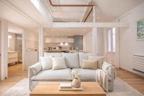 Les Palmiers, Antibes Center, Walk to Beach, AC, WiFi