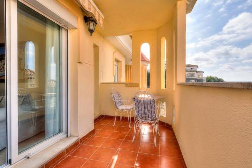 Lovely penthouse in Los Pacos