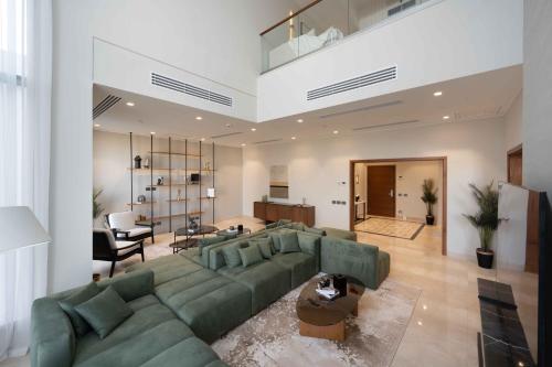 Aeon Towers Serviced Apartments At Sheikh Zayed