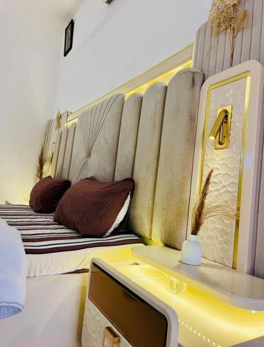 Ruang duduk di Authentik Guest 2