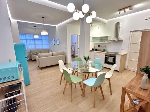 Acogedor apt 6pax 3Bdr 2Bth - CozyHomeSevilla10