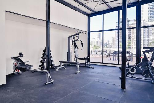 Fitness centrum a/nebo fitness zařízení v ubytování Edificio Doña Raquel